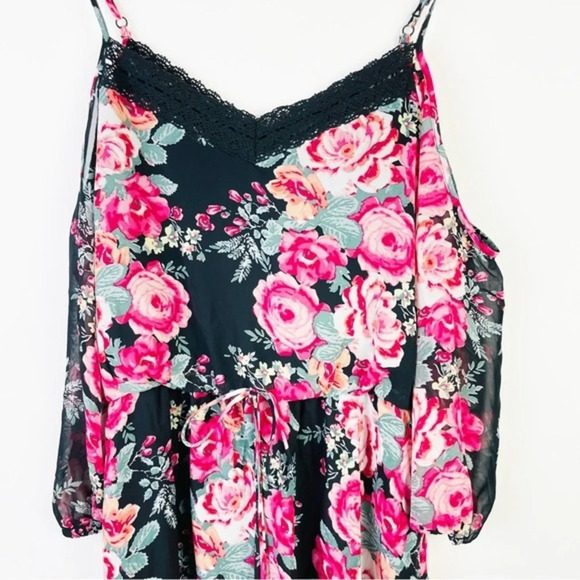 Charlotte Russe Floral Print Cold Shoulder Dress Size Medium - Picture 3 of 7